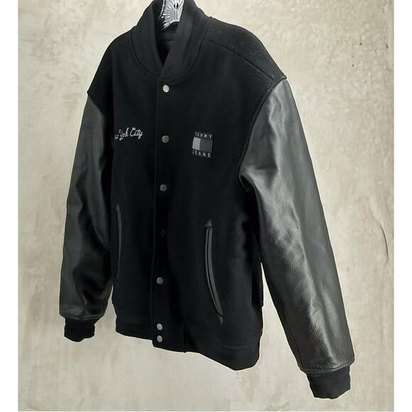 Tommy Hilfiger Black Varsity Jacket with Leather - Picture 7 of 11